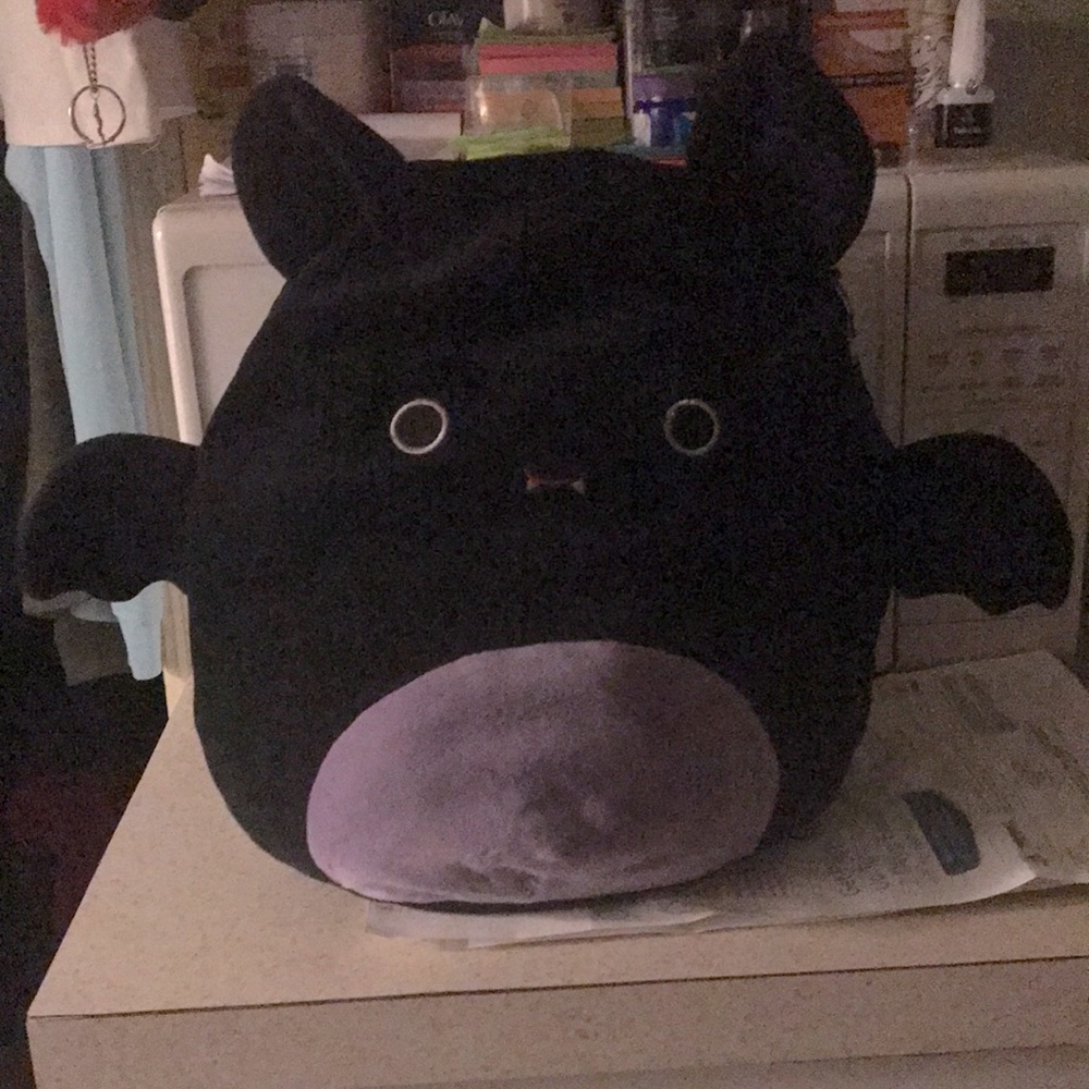 Betty Black & Purple Bat Squishmallow 12” 🦇